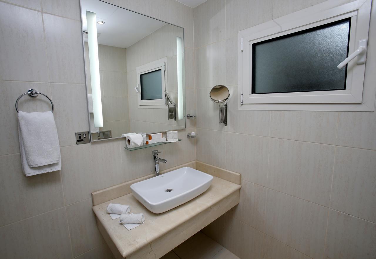 Rawda Hotel Doha Exterior foto